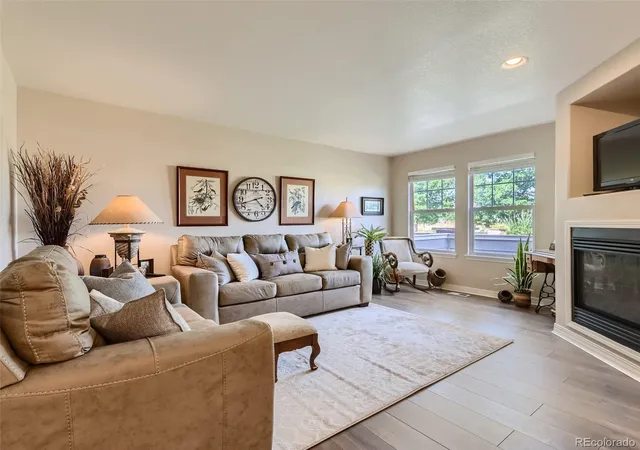 Photo 3 of Townhouse for sale at 13900 Lake Song Ln #D5, Broomfield, CO 80023 | MLS# 1565558 | Listing updated on 2026-10-12