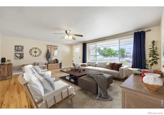 Photo 3 of Single family home for sale at 1251 Sumner St, Longmont, CO 80501 | MLS# IR1064714 | Listing updated on 2026-09-17