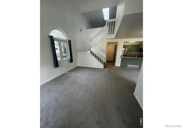 Photo 3 of Townhouse for sale at 2142 Meadow Ct, Longmont, CO 80501 | MLS# IR1064741 | Listing updated on 2026-09-17