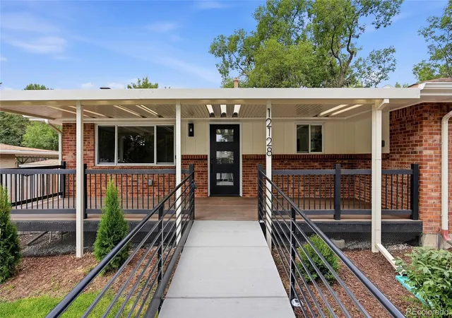 Photo 4 of Single family home for sale at 12128 W 62nd Place, Arvada, CO 80004 | MLS# 3274466 | Listing updated on 2026-09-24
