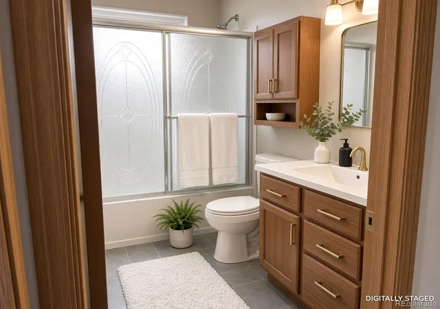 Listing Photo 5 - Condo for sale in building located at 972 S Yukon St, Lakewood, CO 80226