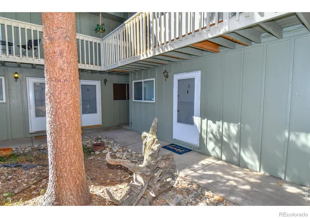 Photo 2 of Townhouse for sale at 1615 Cottonwood Dr #13, Louisville, CO 80027 | MLS# IR1064958 | Listing updated on 2026-09-22
