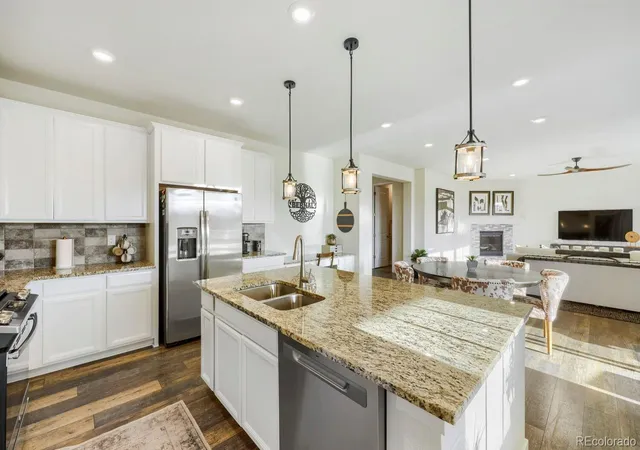 Photo 3 of Single family home for sale at 7843 Fraser River Cir, Littleton, CO 80125 | MLS# 3787669 | Listing updated on 2026-09-16