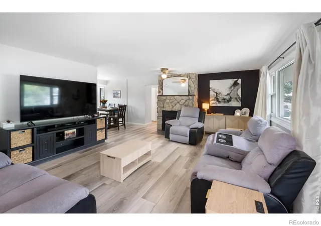 Photo 3 of Single family home for sale at 817 Bob Blvd, Brush, CO 80723 | MLS# IR1064992 | Listing updated on 2026-09-25