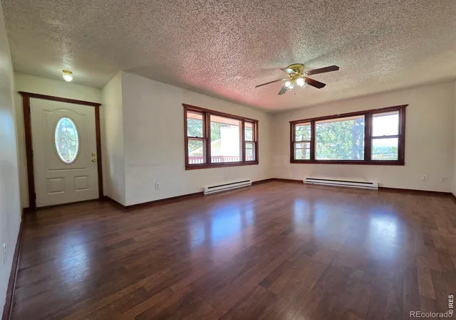 Photo 4 of Single family home for sale at 550 Birch Ave, Estes Park, CO 80517 | MLS# IR1065041 | Listing updated on 2026-09-28