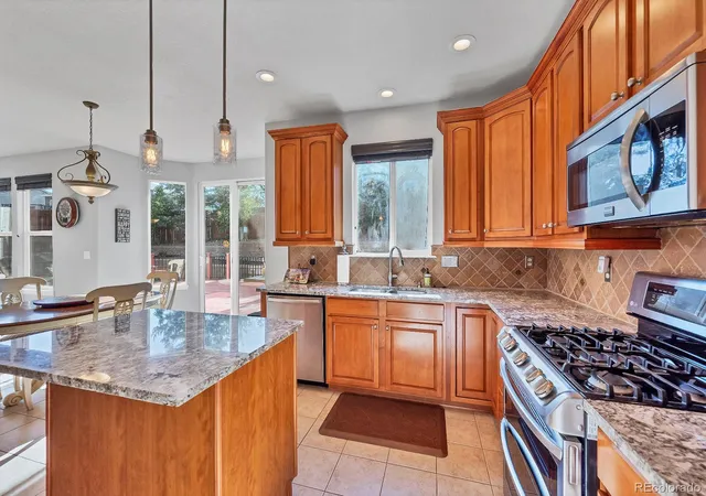 Photo 4 of Single family home for sale at 4242 Opal Ct, Castle Rock, CO 80104 | MLS# 3488223 | Listing updated on 2026-09-19