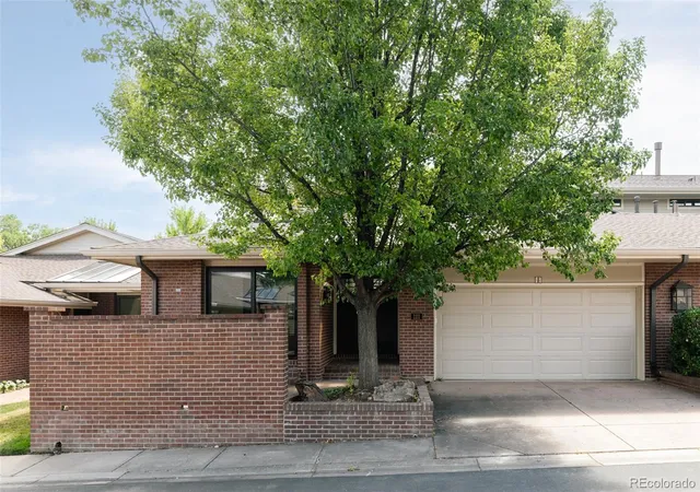 Photo 3 of Townhouse for sale at 2800 S University Blvd #121, Denver, CO 80210 | MLS# 5357295 | Listing updated on 2026-09-17
