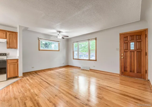 Photo 3 of Single family home for sale at 4276 S Pennsylvania St, Englewood, CO 80113 | MLS# 2479997 | Listing updated on 2026-09-28