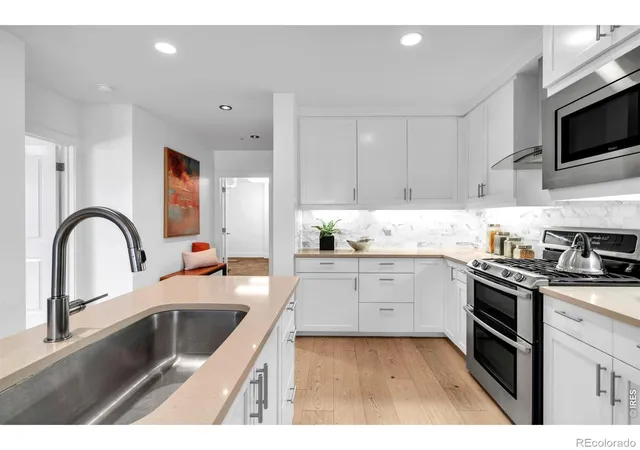 Photo 3 of Condo for sale at 3301 Arapahoe Ave #209, Boulder, CO 80303 | MLS# IR1065396 | Listing updated on 2026-09-17