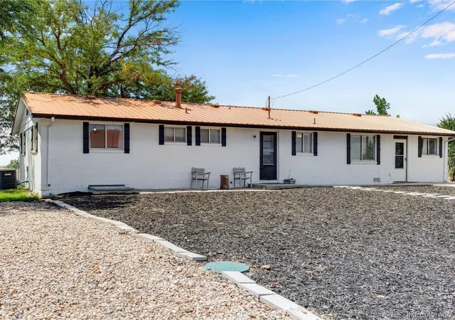 Photo 4 of Sale Pending at 9241 County Rd 22, Fort Lupton, CO 80621 | MLS# IR1065461 | Listing updated on 2026-09-24