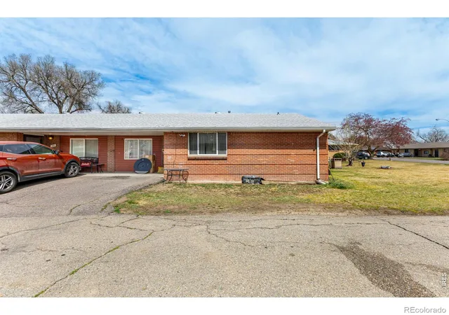 Photo 3 of Multi family home for sale at 27 29 Newland Ct, Lakewood, CO 80226 | MLS# IR1065779 | Listing updated on 2026-09-17