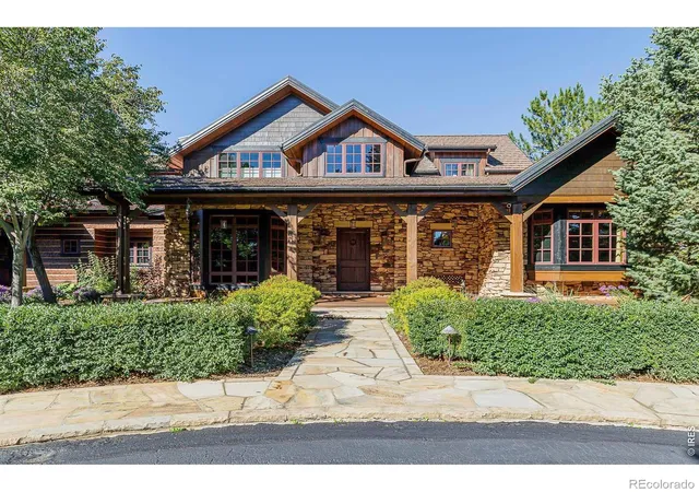 Photo 2 of Mansion for sale at 8576 Niwot Meadow Farm Rd, Niwot, CO 80503 | MLS# IR1065824 | Listing updated on 2026-09-17