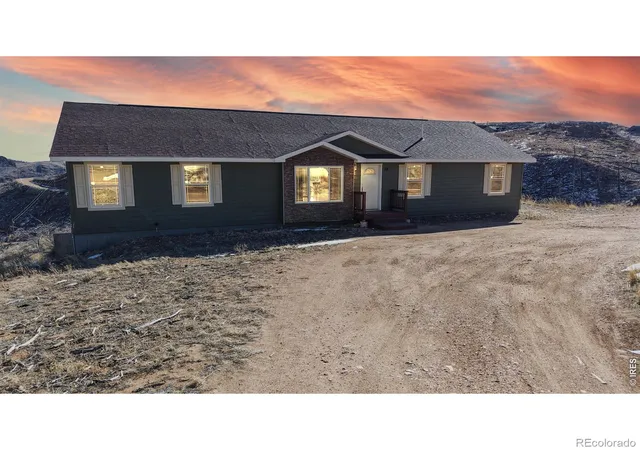 Photo 3 of Single family home for sale at 38 Carson Peak Ct, Livermore, CO 80536 | MLS# IR1065868 | Listing updated on 2026-09-17