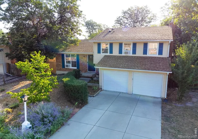 Photo 1 of Single family home for sale at 2100 Bowen St, Longmont, CO 80501 | MLS# IR1065919 | Listing updated on 2026-09-24