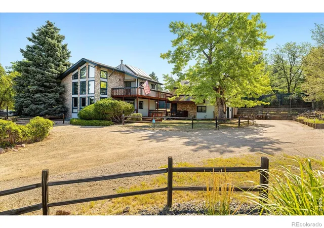 Photo 3 of Single family home for sale at 1032 Ridglea Way, Boulder, CO 80303 | MLS# IR1065995 | Listing updated on 2026-09-17