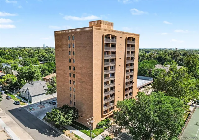 Photo 2 of Condo for sale at 400 S Lafayette St #504, Denver, CO 80209 | MLS# 4195267 | Listing updated on 2026-09-17