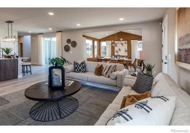 Photo 4 of Single family home for sale at 6111 Dutch Dr, Timnath, CO 80547 | MLS# IR1066135 | Listing updated on 2026-09-17