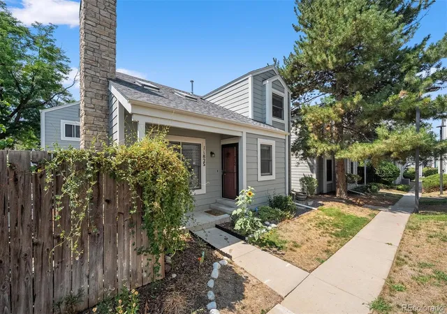 Single family home for sale at 11825 E Cornell Cir, Aurora, CO 80014 | MLS# 3771769