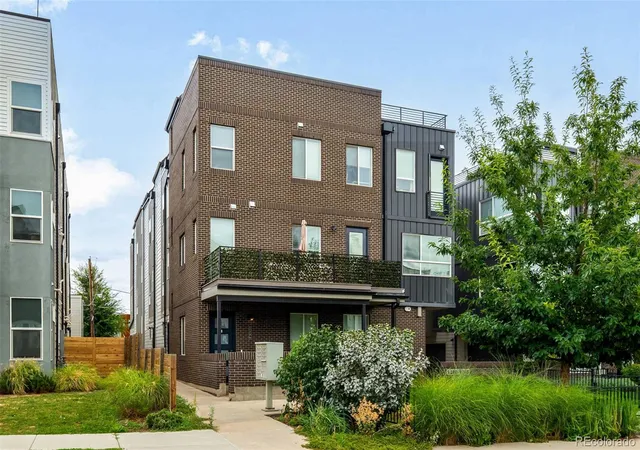 Photo 1 of Townhouse for sale at 1286 Stuart St, Denver, CO 80204 | MLS# 2305656 | Listing updated on 2026-09-17