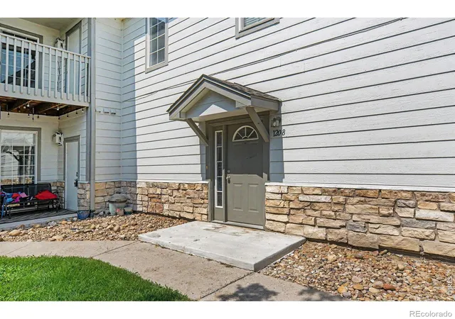 Photo 3 of Condo for sale at 3261 E 103rd Place #1208, Thornton, CO 80229 | MLS# IR1066372 | Listing updated on 2026-09-17