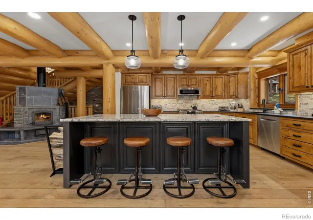 Photo 3 of Single family home for sale at 789 Turquoise Trl, Estes Park, CO 80517 | MLS# IR1066391 | Listing updated on 2026-09-24