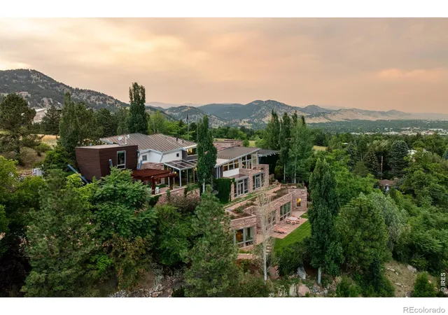 Photo 3 of Mansion for sale at 333 Bellevue Dr, Boulder, CO 80302 | MLS# IR1066504 | Listing updated on 2026-09-17