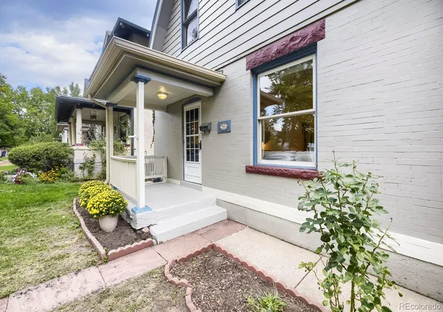 Photo 3 of Single family home for sale at 566 S Pennsylvania St, Denver, CO 80209 | MLS# 1944473 | Listing updated on 2026-09-22