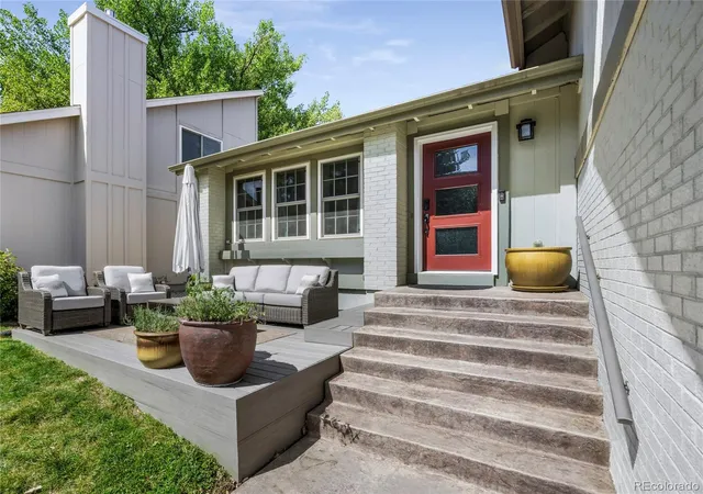 Photo 3 of Single family home for sale at 6392 S Emporia Cir, Englewood, CO 80111 | MLS# 3749233 | Listing updated on 2026-09-16