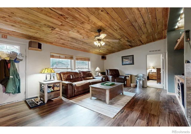 Photo 3 of Single family home for sale at 178 Humboldt Dr, Livermore, CO 80536 | MLS# IR1066596 | Listing updated on 2026-09-17