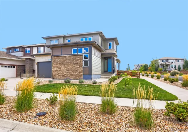 Photo 2 of Single family home for sale at 18946 W 93rd Avenue, Arvada, CO 80007 | MLS# 9235203 | Listing updated on 2026-09-24