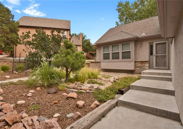 Photo 3 of Single family home for sale at 6525 White Falcon Ct, Colorado Springs, CO 80919 | MLS# 2114497 | Listing updated on 2026-09-26