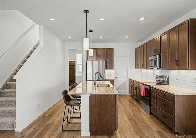 Photo 4 of Sale Pending at 1181 Mourning Dove Ave, Erie, CO 80516 | MLS# 2193861 | Listing updated on 2026-10-19