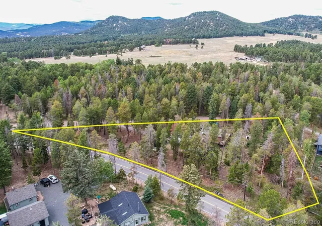 Photo 4 of Single family home for sale at 10850 Oehlmann Ave, Conifer, CO 80433 | MLS# 8886406 | Listing updated on 2026-10-01