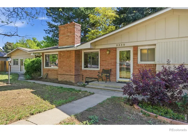 Photo 3 of Single family home for sale at 2332 S College Ave, Fort Collins, CO 80525 | MLS# IR1067122 | Listing updated on 2026-10-07