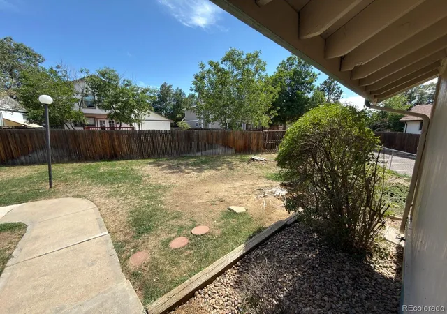 Photo 4 of Single family home for sale at 3762 S Danube Cir, Aurora, CO 80013 | MLS# 2420596 | Listing updated on 2026-10-06