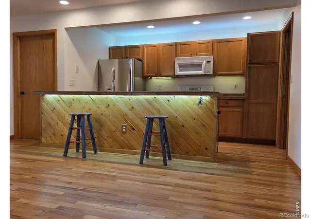 Listing Photo 5 - Condo for sale in building located at 1442 Raven Cir, Estes Park, CO 80517