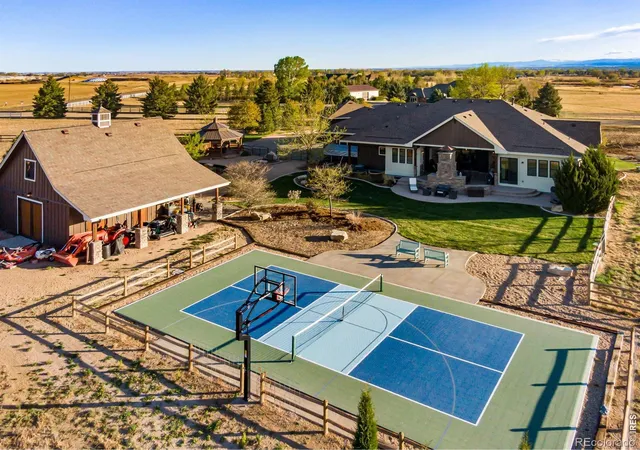 Photo 4 of Single family home for sale at 2418 Barry Ln, Fort Collins, CO 80524 | MLS# IR1067276 | Listing updated on 2026-10-16