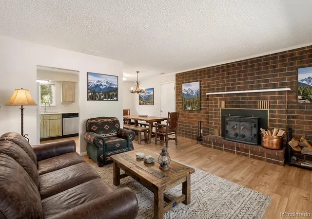 Photo 3 of Single family home for sale at 1035 Park View, Woodland Park, CO 80863 | MLS# 5315673 | Listing updated on 2026-10-11