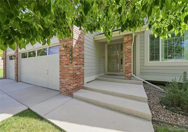 Photo 3 of Single family home for sale at 7564 Bantry Ct, Lone Tree, CO 80124 | MLS# 9166047 | Listing updated on 2026-10-08