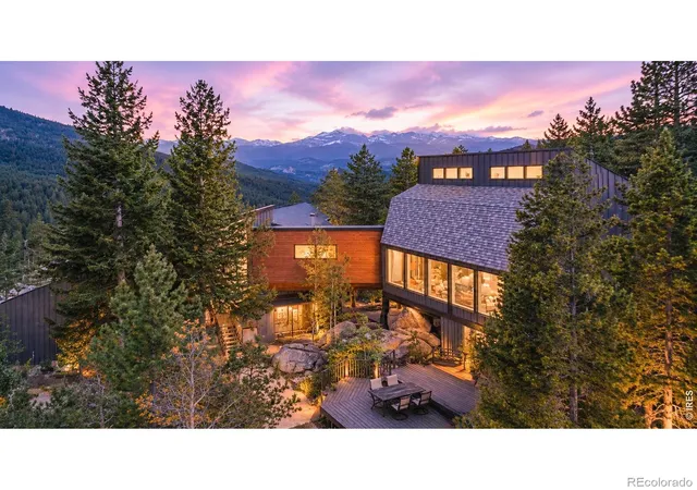 Photo 1 of Single family home for sale at 34922 Pine Ridge Rd, Golden, CO 80403 | MLS# IR1067511 | Listing updated on 2026-09-29