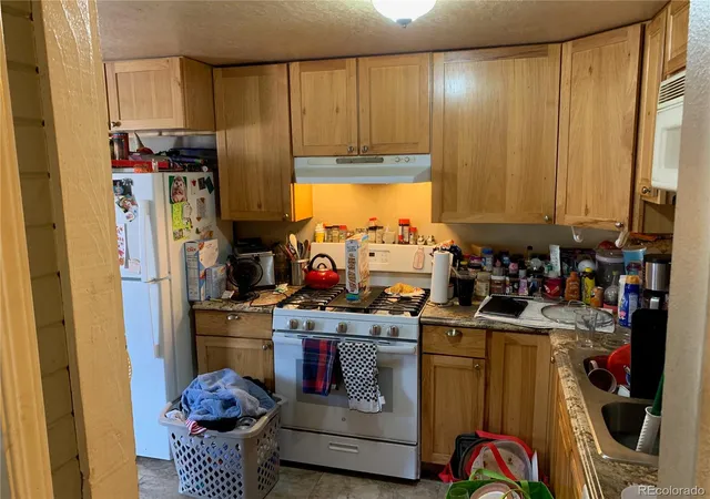 Photo 3 of Single family home for sale at 493 Cascade Cir, Silverthorne, CO 80498 | MLS# 2708325 | Listing updated on 2026-09-08