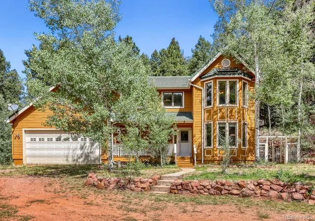 Photo 1 of Single family home for sale at 13314 Spruce Crk Cir, Larkspur, CO 80118 | MLS# 9416754 | Listing updated on 2026-09-19