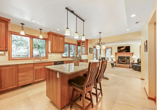 Photo 4 of Single family home for sale at 13314 Spruce Crk Cir, Larkspur, CO 80118 | MLS# 9416754 | Listing updated on 2026-09-19