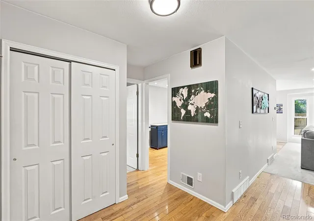 Photo 2 of Townhouse for sale at 7925 W Layton Ave #302, Littleton, CO 80123 | MLS# 4587741 | Listing updated on 2026-09-16