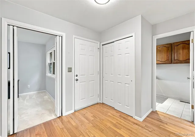Photo 3 of Townhouse for sale at 7925 W Layton Ave #302, Littleton, CO 80123 | MLS# 4587741 | Listing updated on 2026-09-16