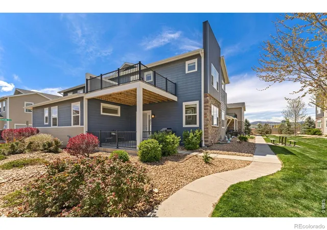 Photo 2 of Townhouse for sale at 671 Robert St #671, Longmont, CO 80503 | MLS# IR1067604 | Listing updated on 2026-09-22