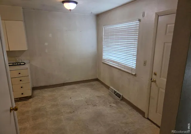 Photo 4 of Single family home for sale at 3754 S Inca St, Englewood, CO 80110 | MLS# IR1067654 | Listing updated on 2026-09-17
