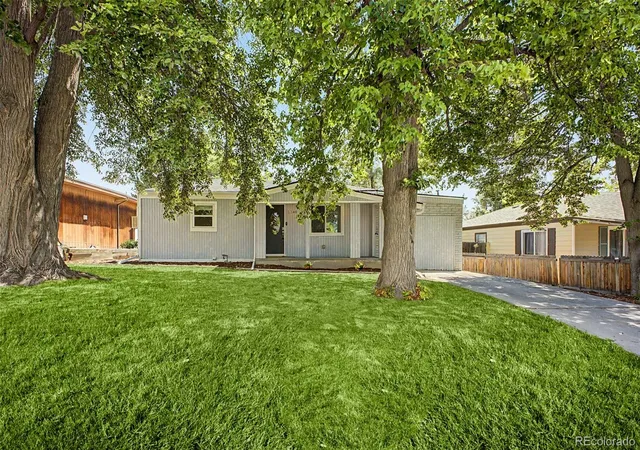Photo 2 of Single family home for sale at 1140 S Wolff St, Denver, CO 80219 | MLS# 1681568 | Listing updated on 2026-09-09