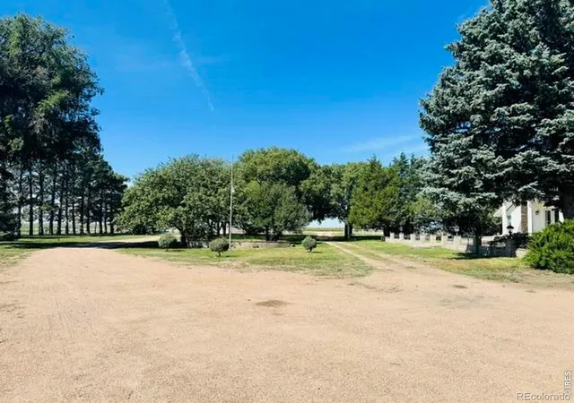 Photo 3 of Single family home for sale at 15758 County Rd 95, Haxtun, CO 80731 | MLS# IR1067706 | Listing updated on 2026-09-18