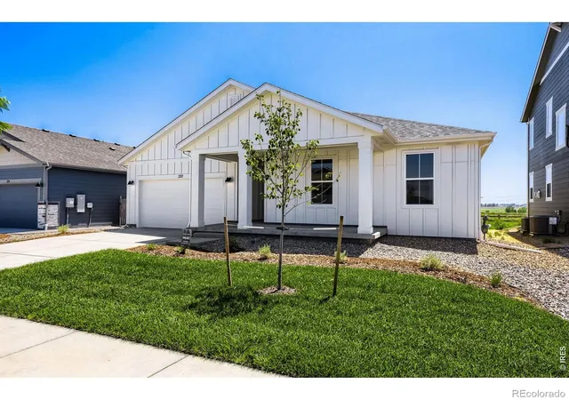 Photo 1 of Single family home for sale at 322 Rustic Barn Ln, Berthoud, CO 80513 | MLS# IR1067740 | Listing updated on 2026-09-17